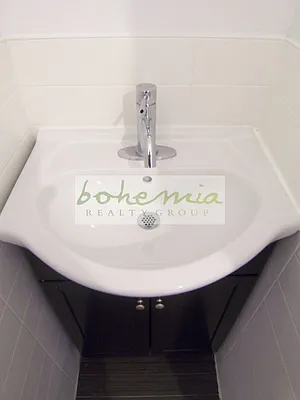 Rented by Bohemia Realty Group | media 8