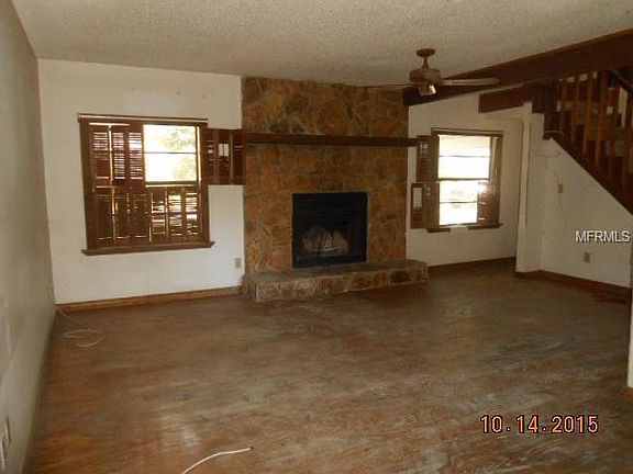3rd image of 2232 Cypress Point Dr W