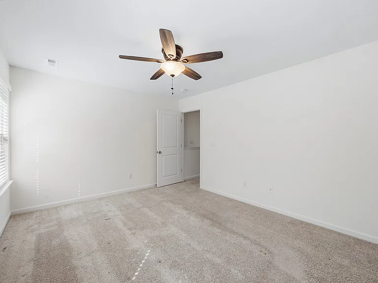2900 Bogart Ln — Photo 12