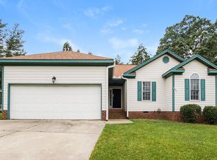 1005 Bren Village Ct, Fuquay Varina, NC 27526