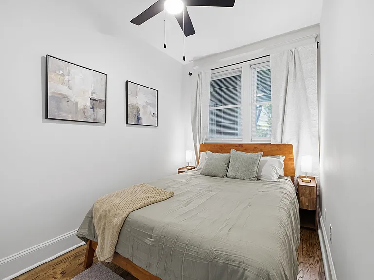 5750 Pershing Ave #2W — Photo 15