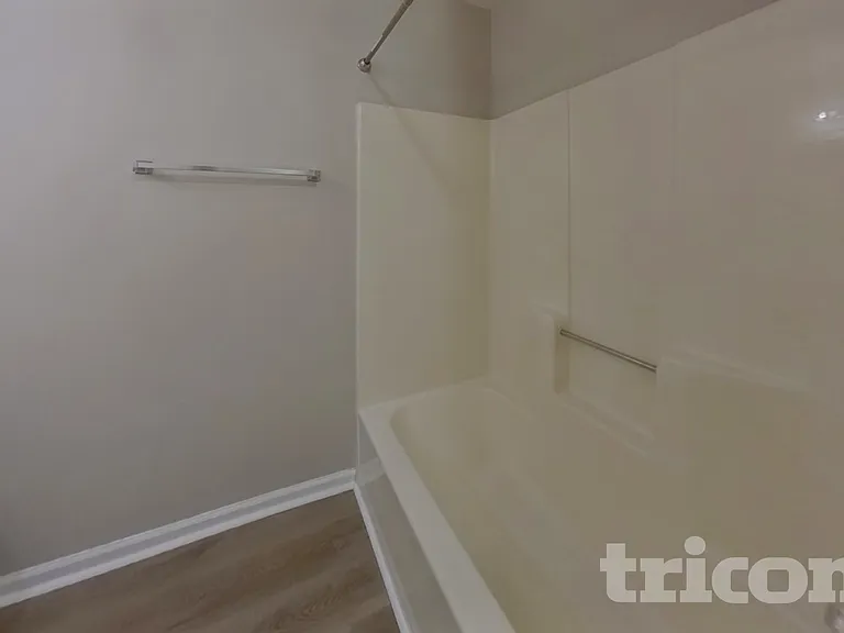 3735 Linwood Way — Photo 14