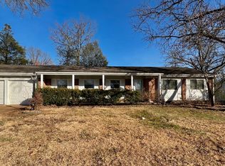820 Fernview Dr, Saint Louis, MO
