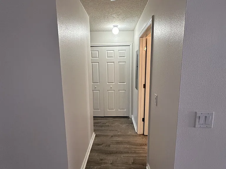 910 Luminary Cir — Photo 13