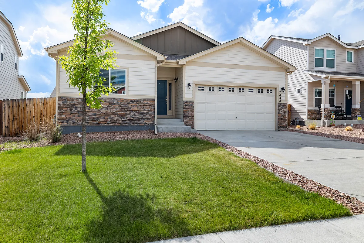 Building Photo - 7488 Alpine Daisy Dr