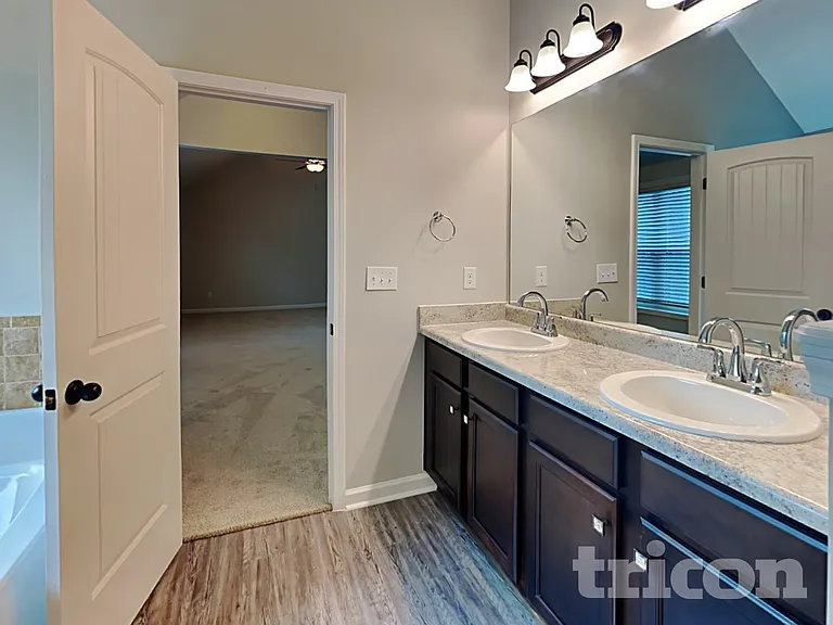 2179 Bridgewater Pass — Photo 10