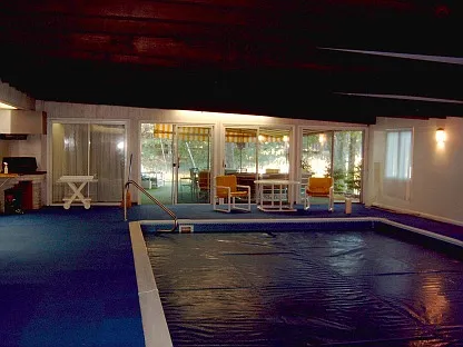 Shelter Island-beach, Boating and Indoor Pool — Photo 2
