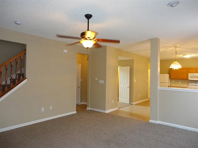 1120 Sassafras Trl — Photo 6