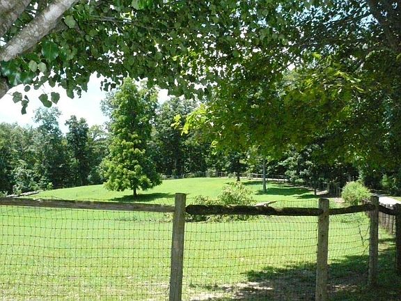  Fenced Pasture Acreage