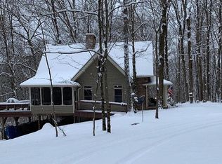 8984 N River Rd E, Dresden, OH 43821