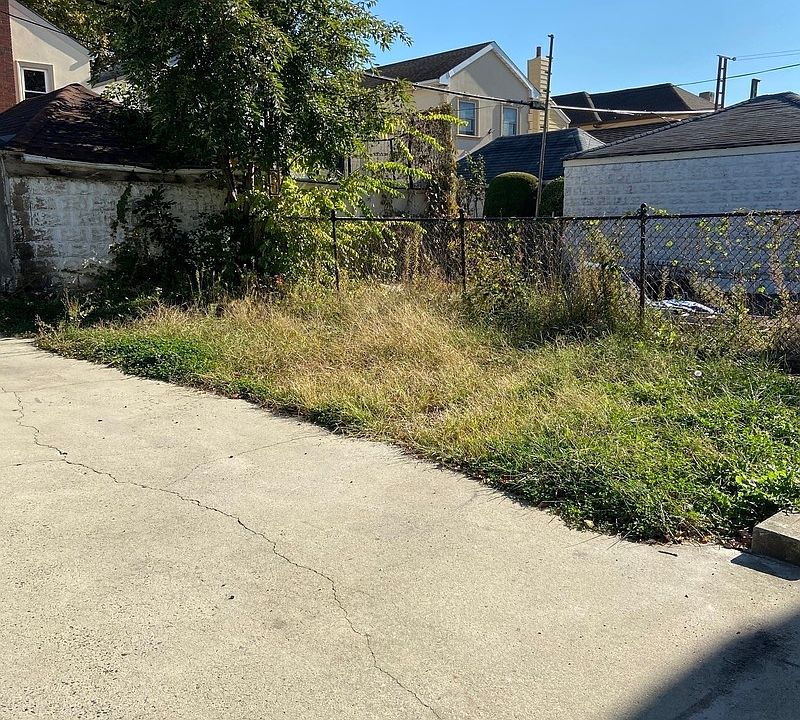 1st image of 1451 82nd St #1