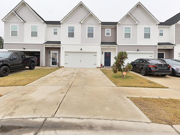 2nd image of 1862 Gabriel Ln