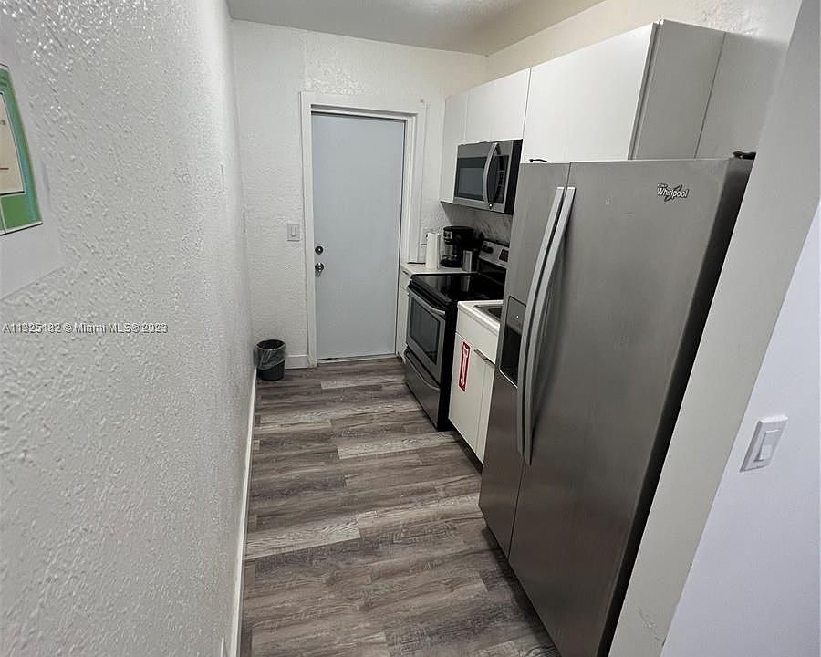 1st image of 736 NW 15th Ter APT 1