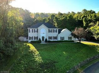 149 Good Springs Rd, Asbury, NJ 08802