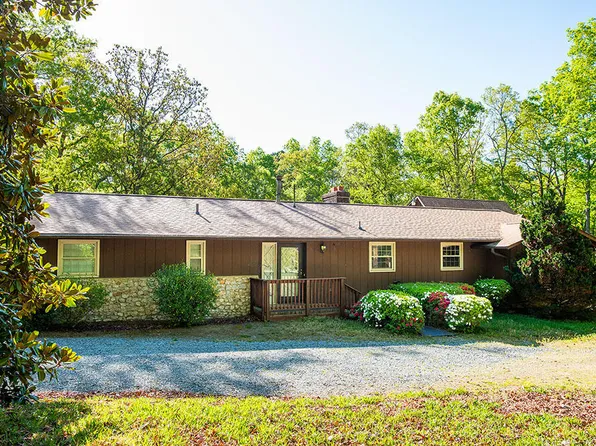 5812 Altrada Dr, Durham, NC 27712