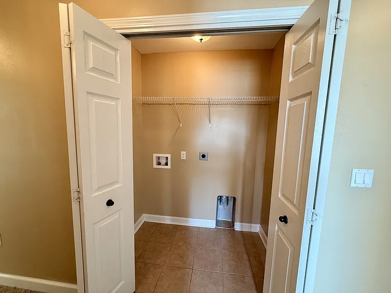4515 Hermosa Rd — Photo 22