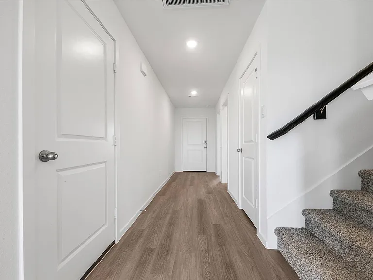 3013 Alder Flower Dr — Photo 2
