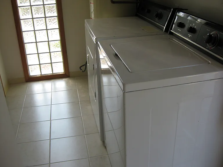 9613 Lake Steilacoom Dr SW #A — Photo 2