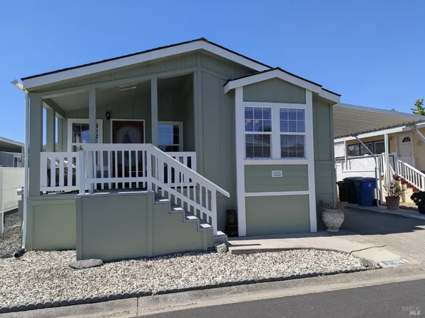 304 Chablis N, Calistoga, CA 94515