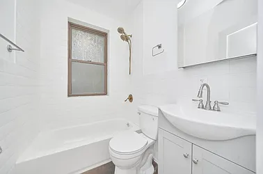 Rented by Living New York