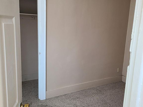 3rd image of 14259 Lithgow Ave
