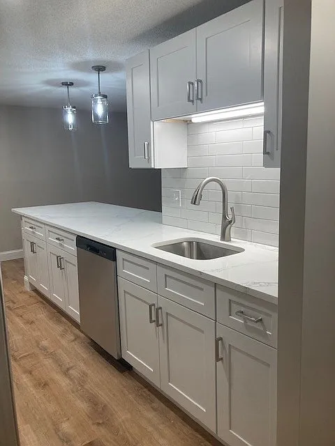 1 bed, 815 sqft, $1,995 — Photo 2