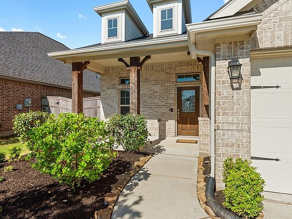 2nd image of 5814 Waterlily Park Ln