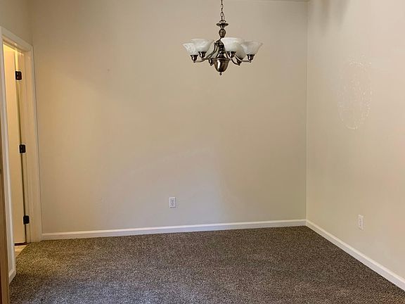 4th image of 10136 Ellenwood Ave Unit 23