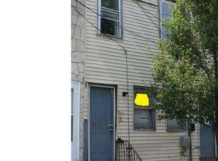 758 Ramona Gonzalez St, Camden, NJ 08103