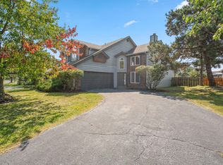 1785 Wedgewood Ct, Crown Point, IN 46307
