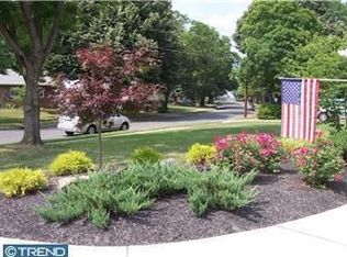 144 Thornhill Rd, Cherry Hill, NJ 08003