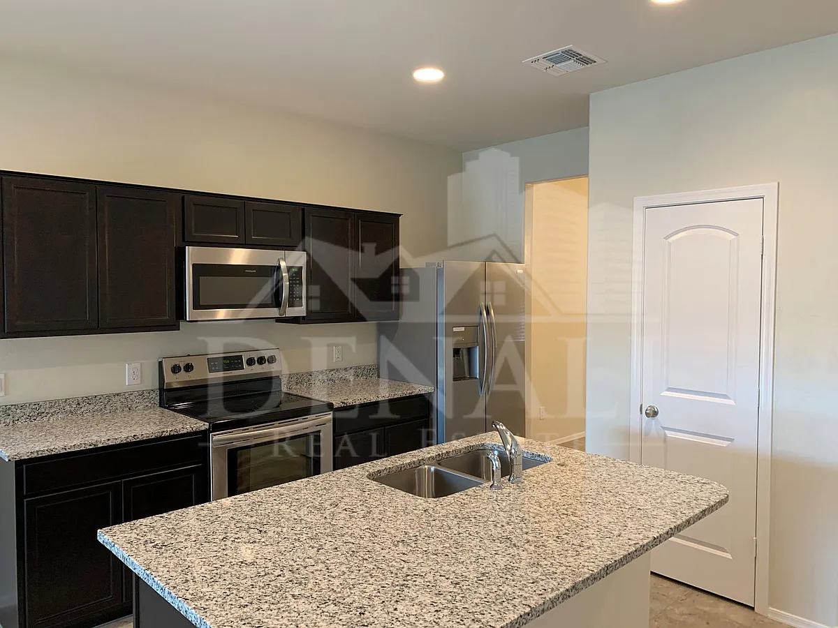 Building Photo - 36837 W Mediterranean Way