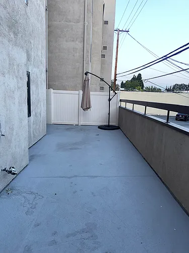 424 Oak St #128 Photo 1