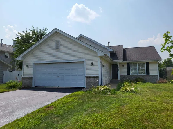 614 Bayfield Rd, Rockton, IL 61072