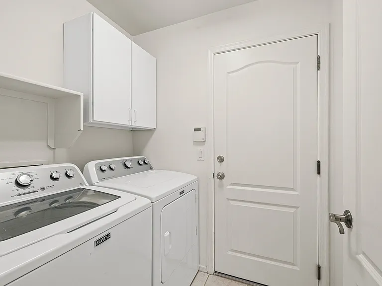6673 E Cooperstown Dr — Photo 12