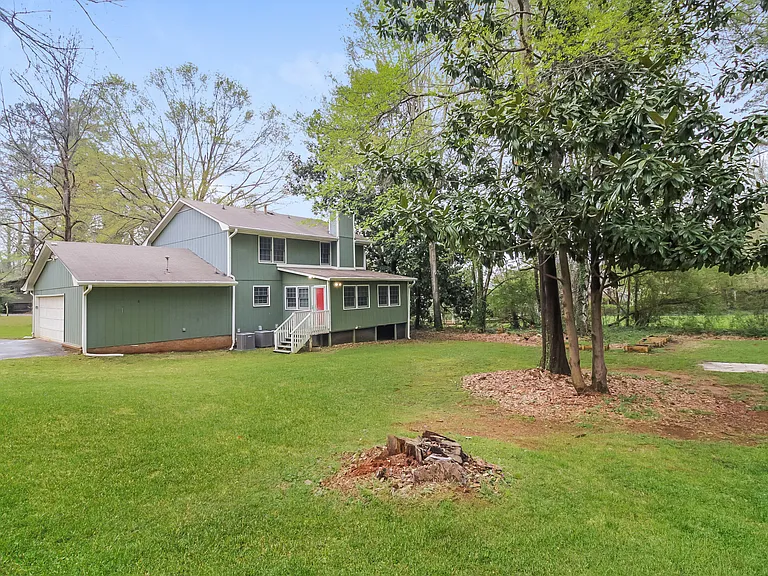 2617 Twin Oaks Dr SW — Photo 9