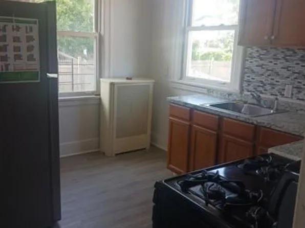 (undisclosed Address), Mount Vernon, NY 10550