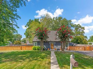 2914 Chestnut Rd, Edgewater, MD 21037