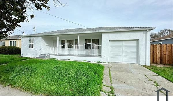 1st image of 215 Odessa Ave