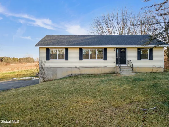 1146 Bulls Head Road, Amsterdam, NY 12010