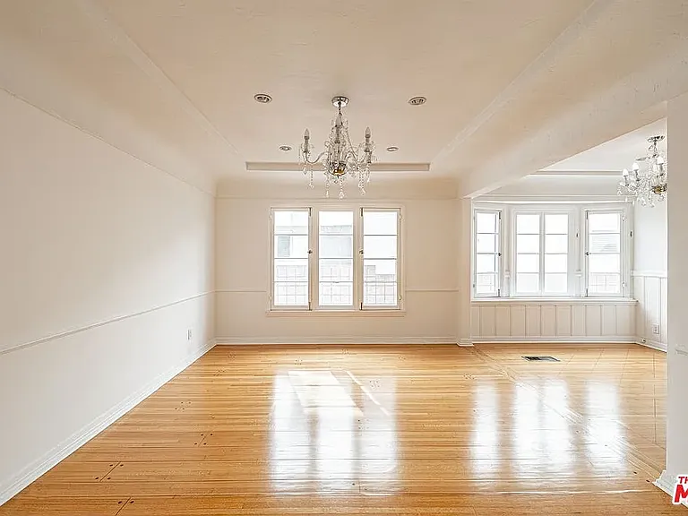202 1/2 S Arnaz Dr #1/2 — Photo 3