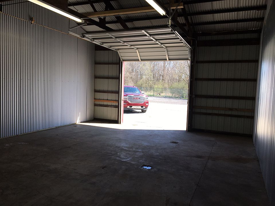 2nd image of 801 E Main St Suite 12-2