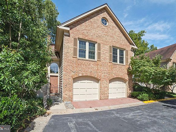 2nd image of 5723 Balsam Grove Ct