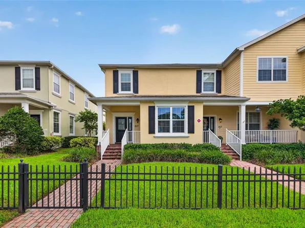217 49TH AVENUE N, ST PETERSBURG, FL 33703