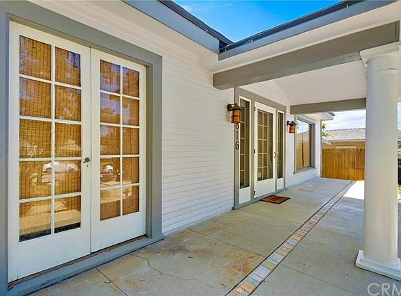 3rd image of 5816 Greenleaf Ave