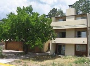 2073 North Rd #B, Los Alamos, NM 87544