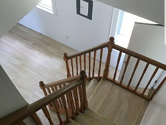 4th image of 315 S 5th Ave #3