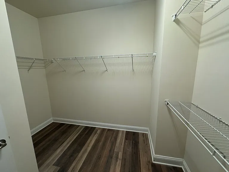 413 Daylin Dr — Photo 13