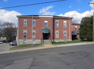 91 4th St APT 5, Ansonia, CT 06401