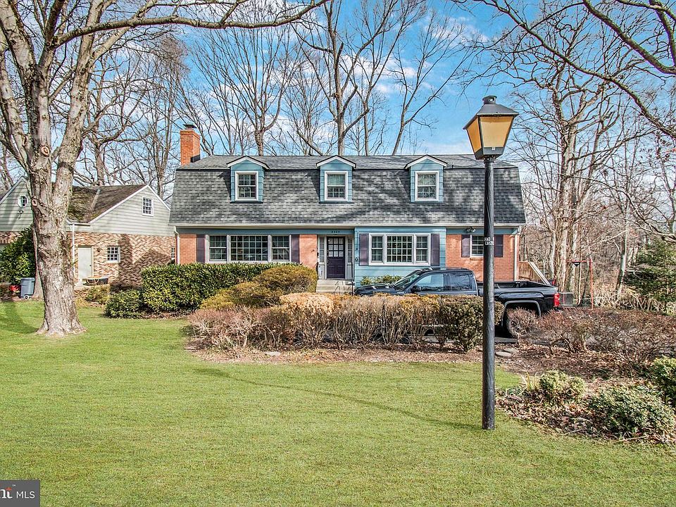 1st image of 8305 Brewster Dr